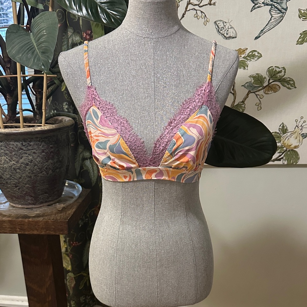 Anthropologie Colorful Lace Trim Bralette New With Tags Size Medium‎